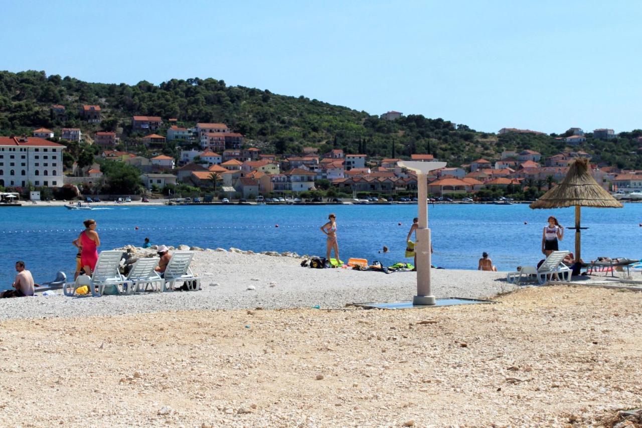 Triple Room Trogir 13102B ภายนอก รูปภาพ