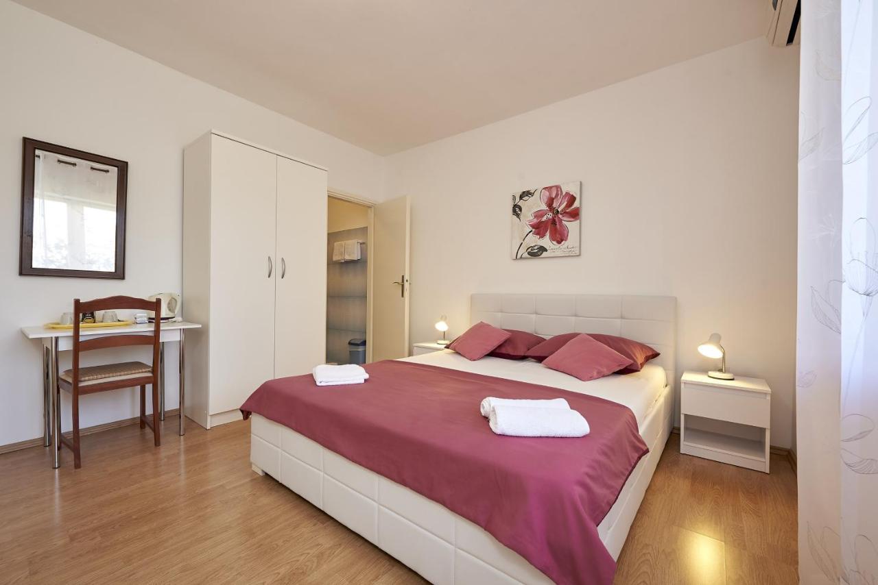 Triple Room Trogir 13102B ภายนอก รูปภาพ