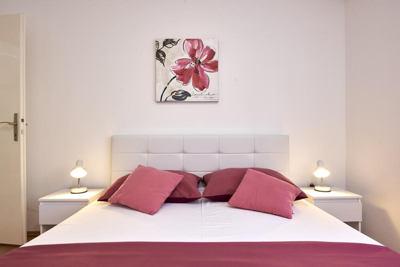 Triple Room Trogir 13102B ภายนอก รูปภาพ